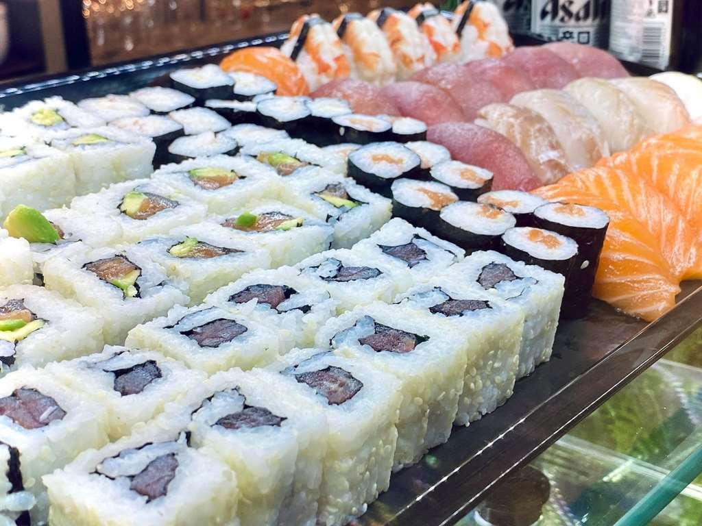 Aki Et Maki - Jogo Restaurante De Sushi De Madeira